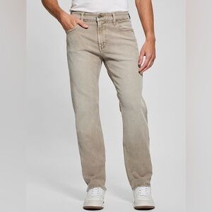 New Guess Davis Straight Jeans